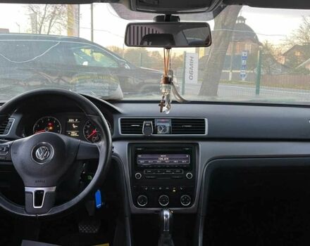 Серый Фольксваген Пассат СС, объемом двигателя 2 л и пробегом 210 тыс. км за 10300 $, фото 9 на Automoto.ua