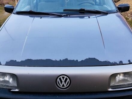 Фольксваген Пассат СС 1989 в Черновцах на Automoto.ua Серый Фольксваген Пассат СС, объемом двигателя 1.8 л и пробегом 300 тыс. км за 1400 $, фото 1 на Automoto.ua