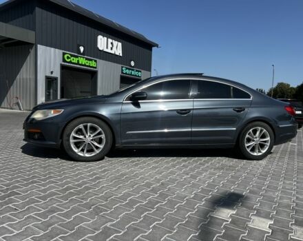 Серый Фольксваген Пассат СС, объемом двигателя 2 л и пробегом 306 тыс. км за 8300 $, фото 1 на Automoto.ua