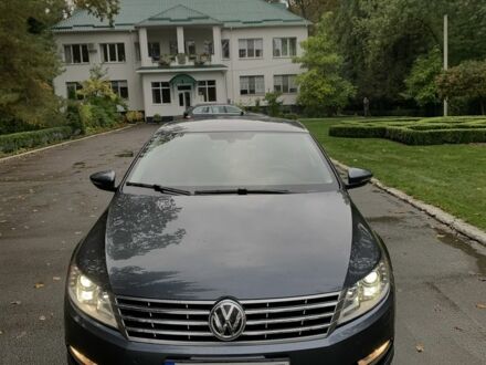 Серый Фольксваген Пассат СС, объемом двигателя 2 л и пробегом 210 тыс. км за 9550 $, фото 1 на Automoto.ua