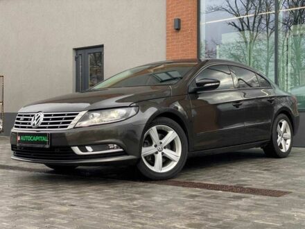 Серый Фольксваген Пассат СС, объемом двигателя 2 л и пробегом 125 тыс. км за 12490 $, фото 1 на Automoto.ua