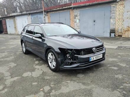 Серый Фольксваген Пассат СС, объемом двигателя 2 л и пробегом 220 тыс. км за 18500 $, фото 1 на Automoto.ua