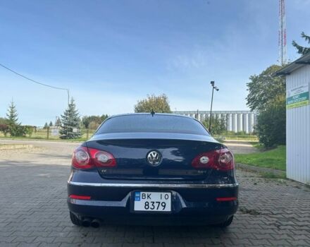Синий Фольксваген Пассат СС, объемом двигателя 2 л и пробегом 285 тыс. км за 8500 $, фото 10 на Automoto.ua