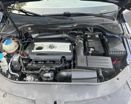 Синий Фольксваген Пассат СС, объемом двигателя 2 л и пробегом 285 тыс. км за 8500 $, фото 8 на Automoto.ua