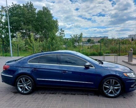 Синий Фольксваген Пассат СС, объемом двигателя 2 л и пробегом 140 тыс. км за 11500 $, фото 1 на Automoto.ua