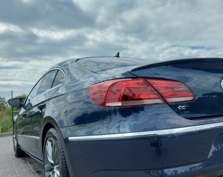 Синий Фольксваген Пассат СС, объемом двигателя 2 л и пробегом 140 тыс. км за 11500 $, фото 2 на Automoto.ua