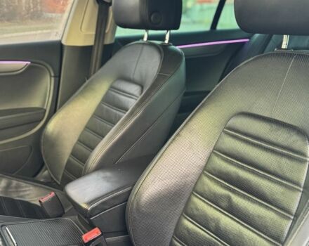 Синий Фольксваген Пассат СС, объемом двигателя 2 л и пробегом 267 тыс. км за 13500 $, фото 20 на Automoto.ua