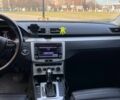 Синий Фольксваген Пассат СС, объемом двигателя 2 л и пробегом 143 тыс. км за 11200 $, фото 4 на Automoto.ua