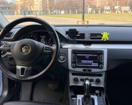 Синий Фольксваген Пассат СС, объемом двигателя 2 л и пробегом 143 тыс. км за 11200 $, фото 3 на Automoto.ua