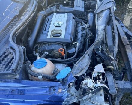 Синий Фольксваген Пассат СС, объемом двигателя 1.8 л и пробегом 207 тыс. км за 4500 $, фото 1 на Automoto.ua