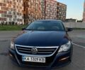 Синий Фольксваген Пассат СС, объемом двигателя 2 л и пробегом 200 тыс. км за 7499 $, фото 1 на Automoto.ua