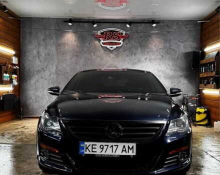 Синий Фольксваген Пассат СС, объемом двигателя 2 л и пробегом 241 тыс. км за 7000 $, фото 2 на Automoto.ua