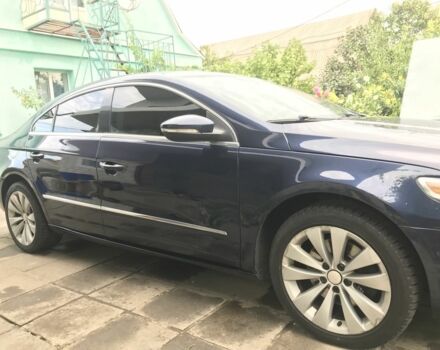 Синий Фольксваген Пассат СС, объемом двигателя 2 л и пробегом 194 тыс. км за 8100 $, фото 4 на Automoto.ua