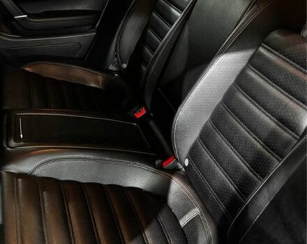 Синий Фольксваген Пассат СС, объемом двигателя 2 л и пробегом 241 тыс. км за 7000 $, фото 9 на Automoto.ua