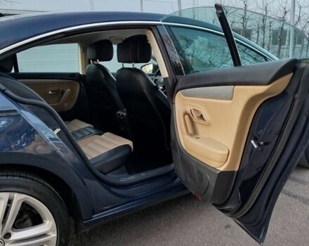 Синій Фольксваген Пассат СС, об'ємом двигуна 2 л та пробігом 160 тис. км за 9500 $, фото 21 на Automoto.ua