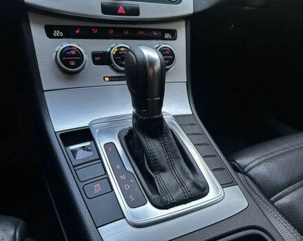 Синий Фольксваген Пассат СС, объемом двигателя 2 л и пробегом 178 тыс. км за 12700 $, фото 22 на Automoto.ua