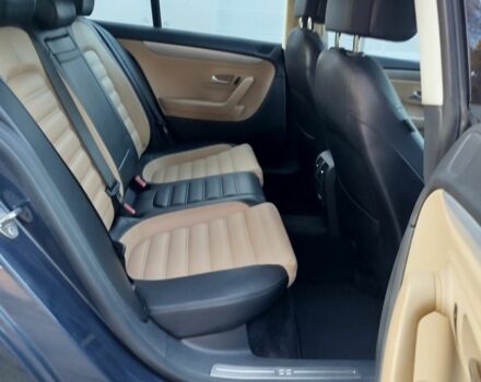 Синій Фольксваген Пассат СС, об'ємом двигуна 2 л та пробігом 160 тис. км за 9500 $, фото 22 на Automoto.ua