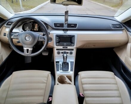 Синій Фольксваген Пассат СС, об'ємом двигуна 2 л та пробігом 160 тис. км за 9500 $, фото 18 на Automoto.ua