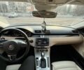Синий Фольксваген Пассат СС, объемом двигателя 2 л и пробегом 243 тыс. км за 11999 $, фото 10 на Automoto.ua
