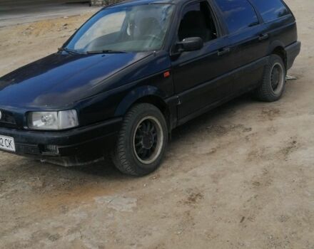 Синій Фольксваген Пассат СС, об'ємом двигуна 2 л та пробігом 100 тис. км за 1400 $, фото 3 на Automoto.ua