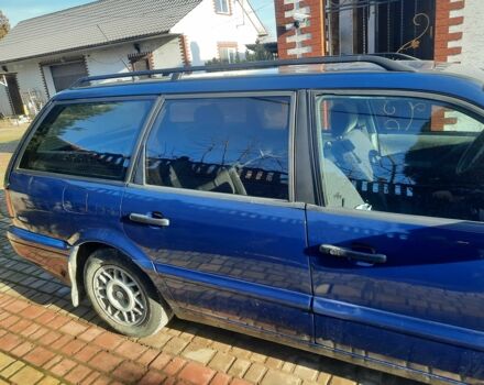 Синий Фольксваген Пассат СС, объемом двигателя 2 л и пробегом 300 тыс. км за 2100 $, фото 6 на Automoto.ua