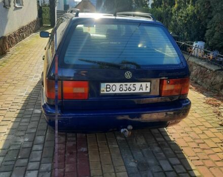 Синий Фольксваген Пассат СС, объемом двигателя 2 л и пробегом 300 тыс. км за 2100 $, фото 4 на Automoto.ua