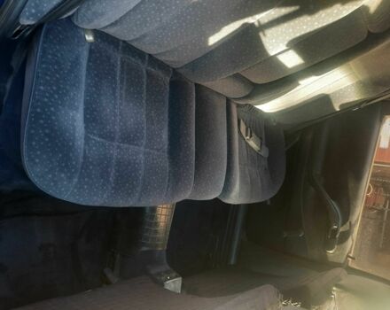 Синий Фольксваген Пассат СС, объемом двигателя 2 л и пробегом 300 тыс. км за 2100 $, фото 8 на Automoto.ua