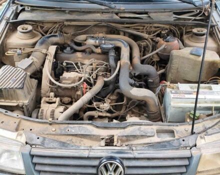 Синий Фольксваген Пассат СС, объемом двигателя 0 л и пробегом 200 тыс. км за 724 $, фото 7 на Automoto.ua