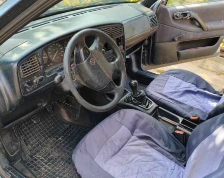 Синий Фольксваген Пассат СС, объемом двигателя 0 л и пробегом 200 тыс. км за 724 $, фото 6 на Automoto.ua