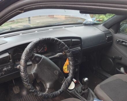 Синий Фольксваген Пассат СС, объемом двигателя 1.8 л и пробегом 350 тыс. км за 1680 $, фото 6 на Automoto.ua