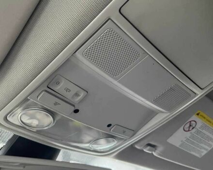 Синій Фольксваген Пассат СС, об'ємом двигуна 2 л та пробігом 340 тис. км за 5600 $, фото 16 на Automoto.ua