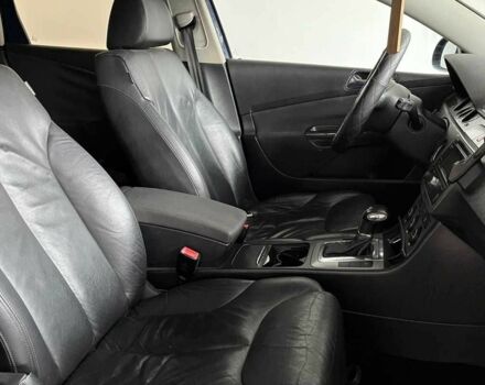 Синій Фольксваген Пассат СС, об'ємом двигуна 2 л та пробігом 340 тис. км за 5600 $, фото 18 на Automoto.ua