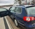 Синій Фольксваген Пассат СС, об'ємом двигуна 2 л та пробігом 400 тис. км за 2300 $, фото 3 на Automoto.ua