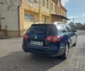Синий Фольксваген Пассат СС, объемом двигателя 2 л и пробегом 320 тыс. км за 6950 $, фото 4 на Automoto.ua