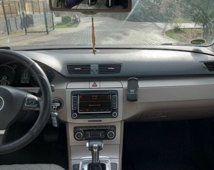 Синий Фольксваген Пассат СС, объемом двигателя 2 л и пробегом 320 тыс. км за 6950 $, фото 11 на Automoto.ua