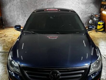 Синий Фольксваген Пассат СС, объемом двигателя 2 л и пробегом 241 тыс. км за 7000 $, фото 1 на Automoto.ua