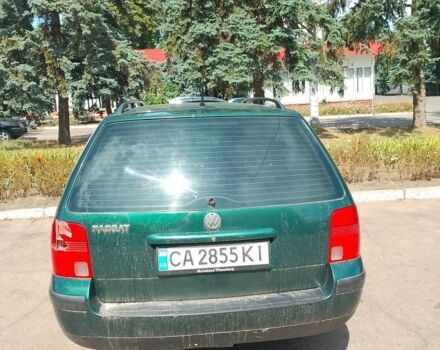 Зеленый Фольксваген Пассат СС, объемом двигателя 1.6 л и пробегом 200 тыс. км за 3600 $, фото 2 на Automoto.ua