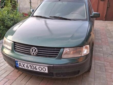 Фольксваген Пассат СС 1999 в Люботине на Automoto.ua Зеленый Фольксваген Пассат СС, объемом двигателя 1.8 л и пробегом 300 тыс. км за 2800 $, фото 1 на Automoto.ua