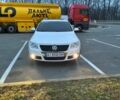 Білий Фольксваген Пассат Варіант, об'ємом двигуна 2 л та пробігом 360 тис. км за 8600 $, фото 2 на Automoto.ua