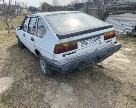 Белый Фольксваген Пассат Вариант, объемом двигателя 1.6 л и пробегом 340 тыс. км за 900 $, фото 2 на Automoto.ua