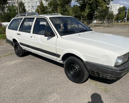 Белый Фольксваген Пассат Вариант, объемом двигателя 0 л и пробегом 300 тыс. км за 1100 $, фото 1 на Automoto.ua