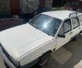 Білий Фольксваген Пассат Варіант, об'ємом двигуна 1.6 л та пробігом 577 тис. км за 502 $, фото 1 на Automoto.ua