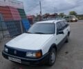 Белый Фольксваген Пассат Вариант, объемом двигателя 2 л и пробегом 400 тыс. км за 1537 $, фото 1 на Automoto.ua