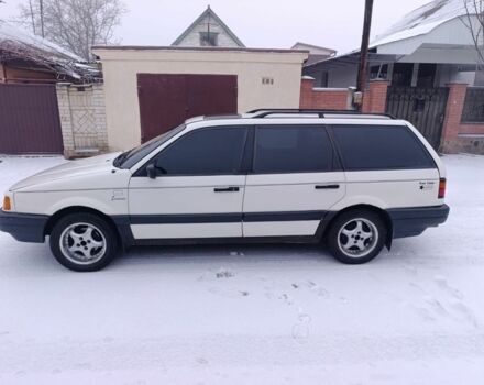 Белый Фольксваген Пассат Вариант, объемом двигателя 1.6 л и пробегом 280 тыс. км за 2899 $, фото 3 на Automoto.ua