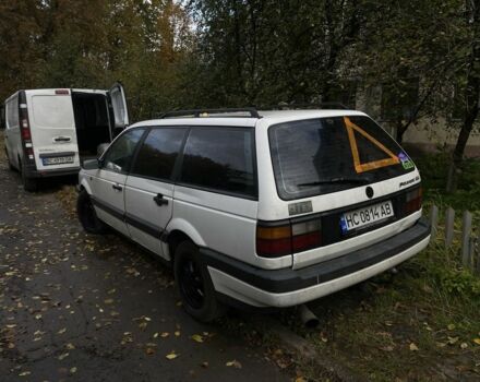Фольксваген Пассат Вариант 1989 в Львове на Automoto.ua Белый Фольксваген Пассат Вариант, объемом двигателя 1.9 л и пробегом 250 тыс. км за 1000 $, фото 3 на Automoto.ua