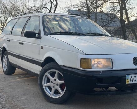 Білий Фольксваген Пассат Варіант, об'ємом двигуна 1.6 л та пробігом 35 тис. км за 1500 $, фото 5 на Automoto.ua