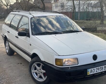 Білий Фольксваген Пассат Варіант, об'ємом двигуна 1.6 л та пробігом 35 тис. км за 1500 $, фото 2 на Automoto.ua