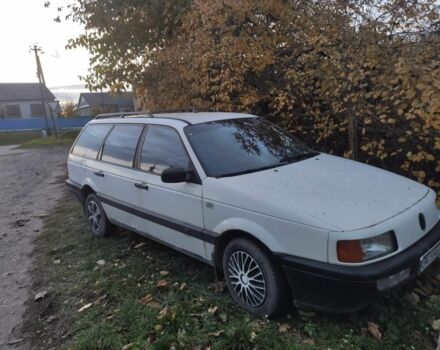 Фольксваген Пассат Вариант 1990 в Дубно на Automoto.ua Белый Фольксваген Пассат Вариант, объемом двигателя 1.8 л и пробегом 250 тыс. км за 1250 $, фото 5 на Automoto.ua