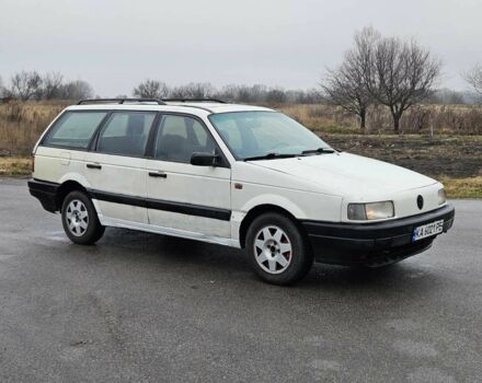 Белый Фольксваген Пассат Вариант, объемом двигателя 1.8 л и пробегом 450 тыс. км за 1500 $, фото 2 на Automoto.ua