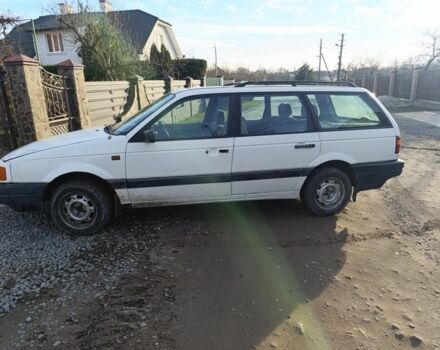 Белый Фольксваген Пассат Вариант, объемом двигателя 1.8 л и пробегом 285 тыс. км за 1150 $, фото 1 на Automoto.ua